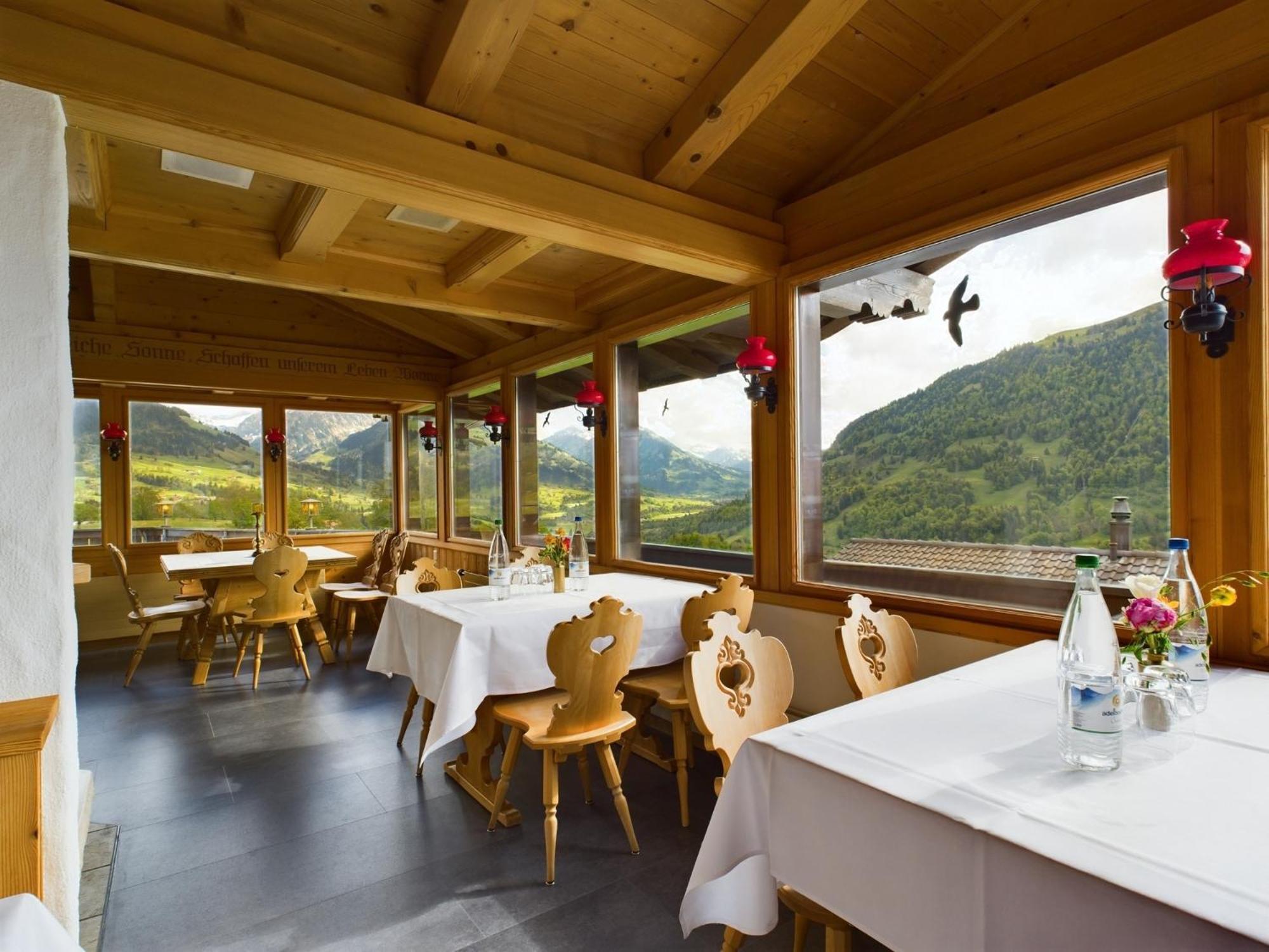 Hotel Chalet Bergblick Aeschi Bei Spiez Exterior foto